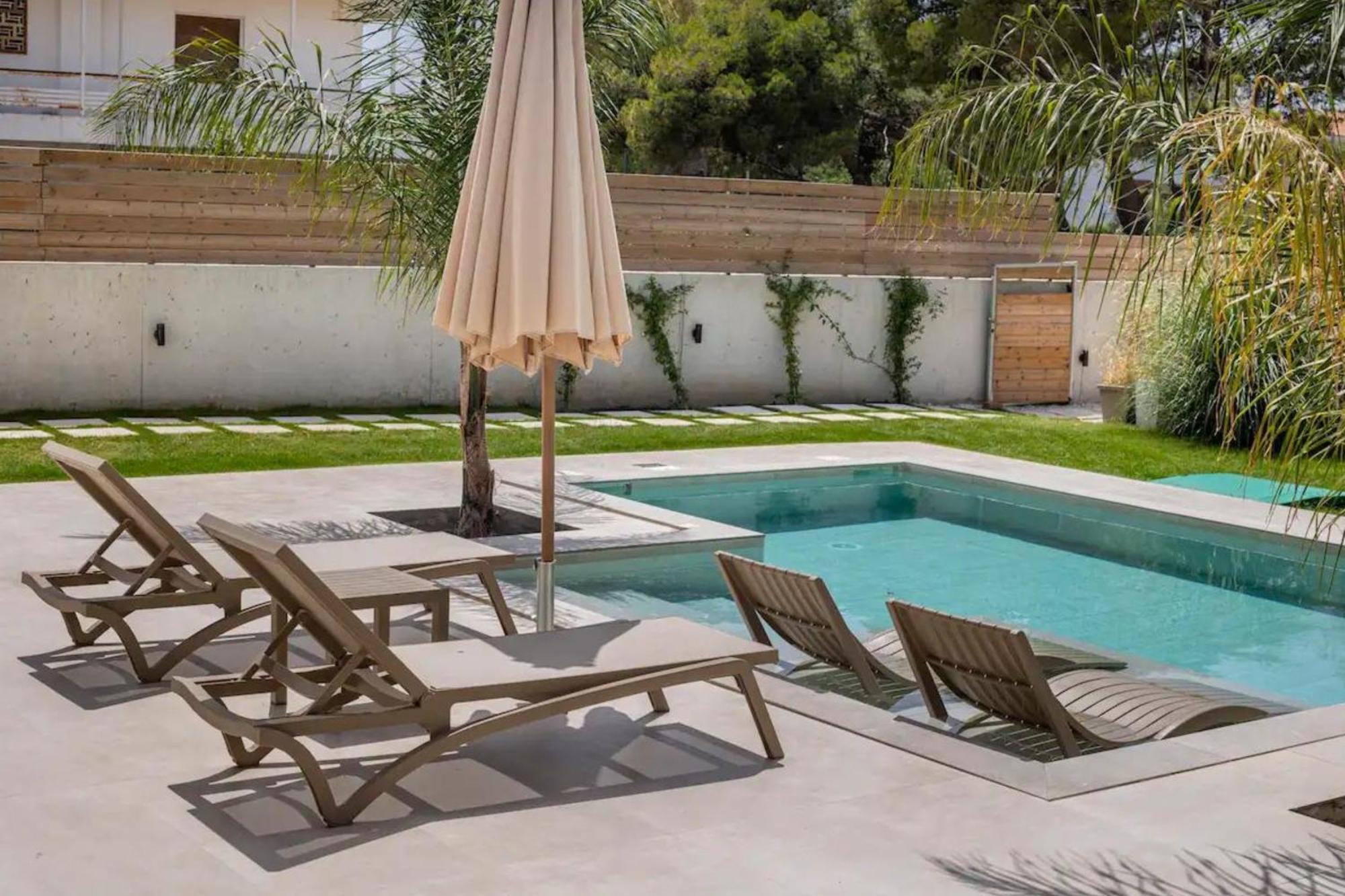 Villa Kala Loutraki - Private Pool & Sauna I Beach Eksteriør billede