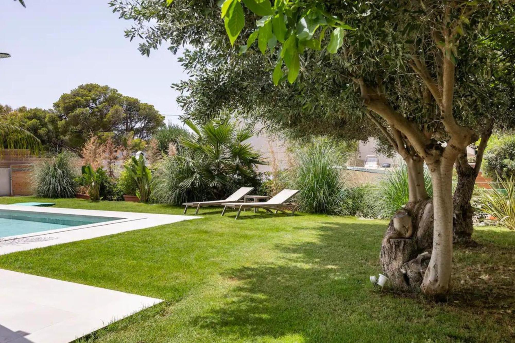 Villa Kala Loutraki - Private Pool & Sauna I Beach Eksteriør billede