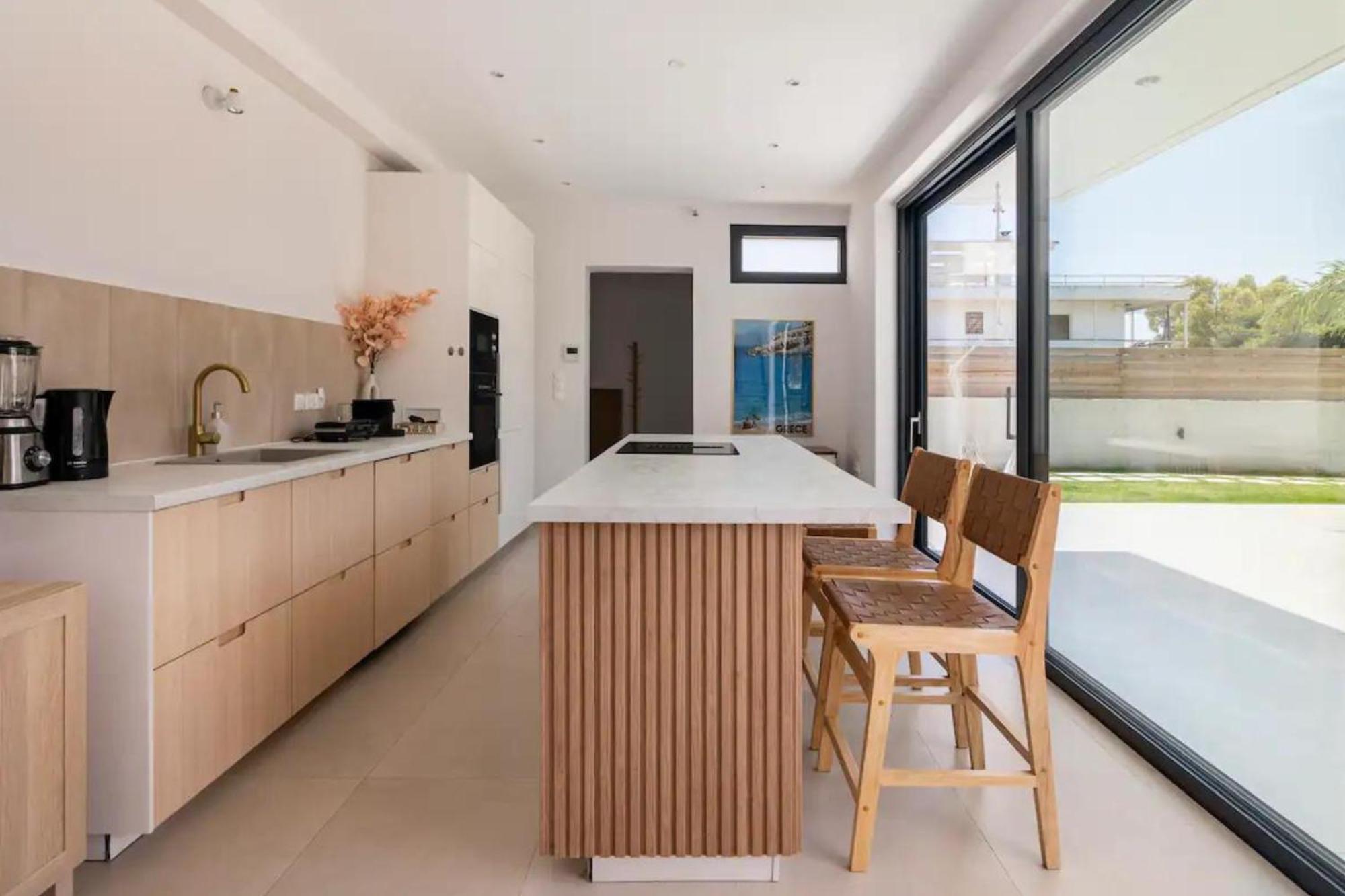 Villa Kala Loutraki - Private Pool & Sauna I Beach Eksteriør billede
