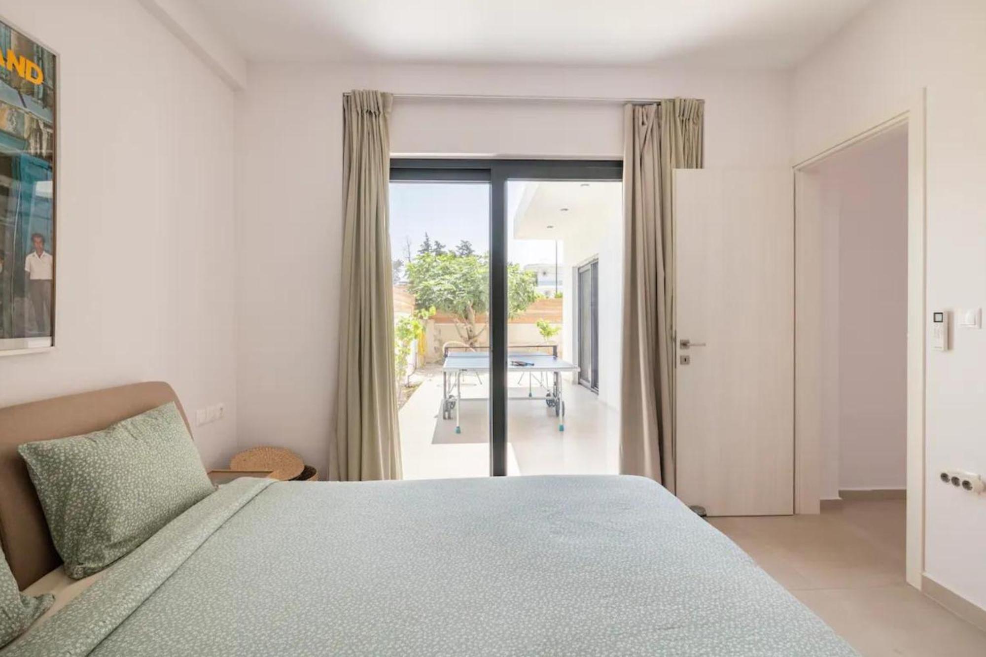 Villa Kala Loutraki - Private Pool & Sauna I Beach Eksteriør billede